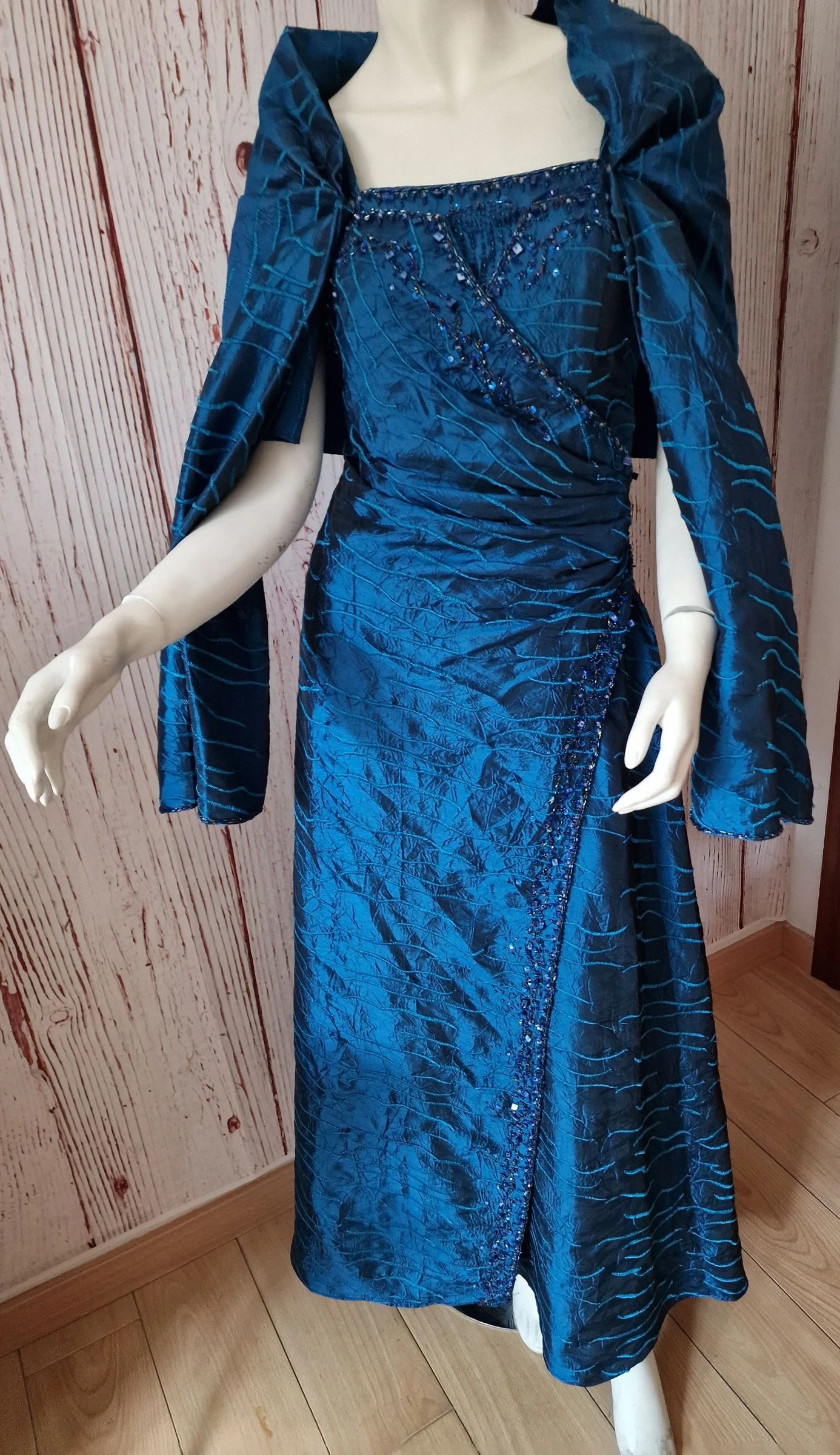 Vestido de Festa Solto Koton Azul Elétrico com Lenço - Tamanho P – photo 4